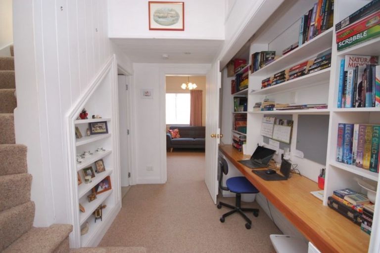 Photo of property in 68 Matuku Street, Two Mile Bay, Taupo, 3330