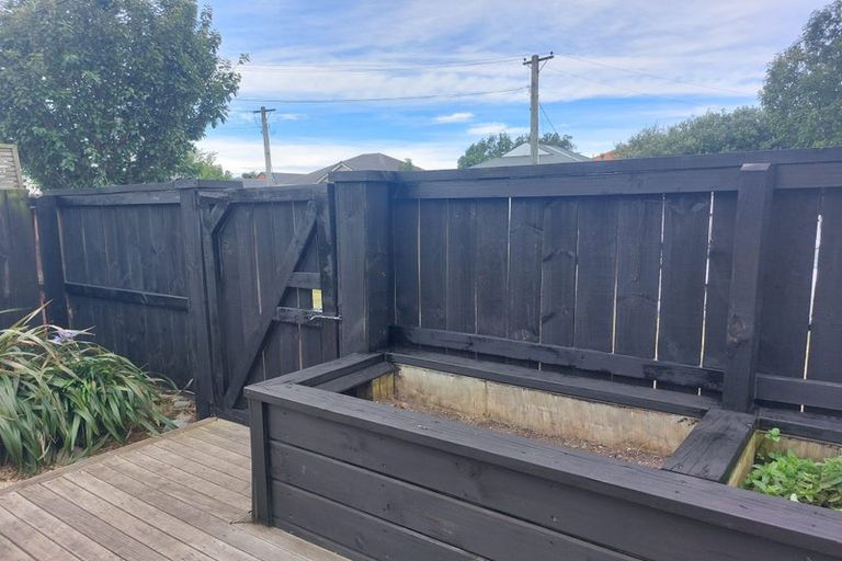 Photo of property in 1/21 Barrie Street, Addington, Christchurch, 8024