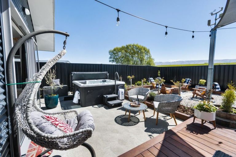 Photo of property in 5 Half Time Close, Omakau, 9376