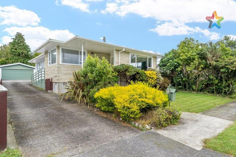 Photo of property in 16 Tanekaha Street, Stokes Valley, Lower Hutt, 5019