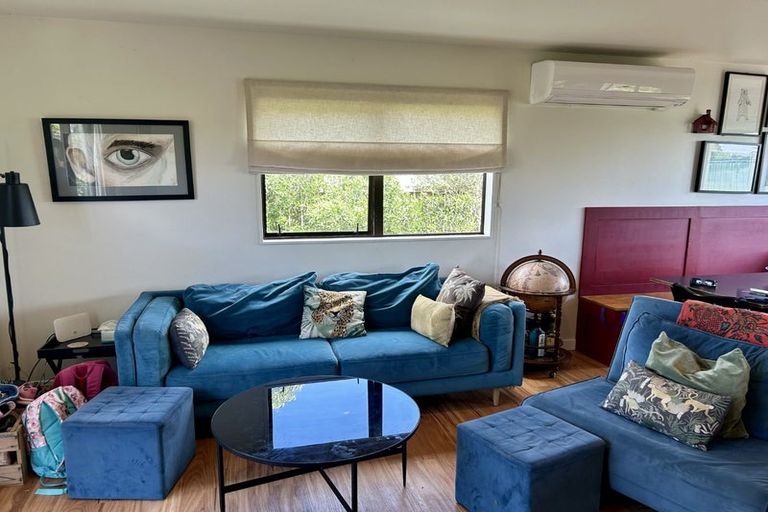 Photo of property in 9 Point Street, Raglan, 3225