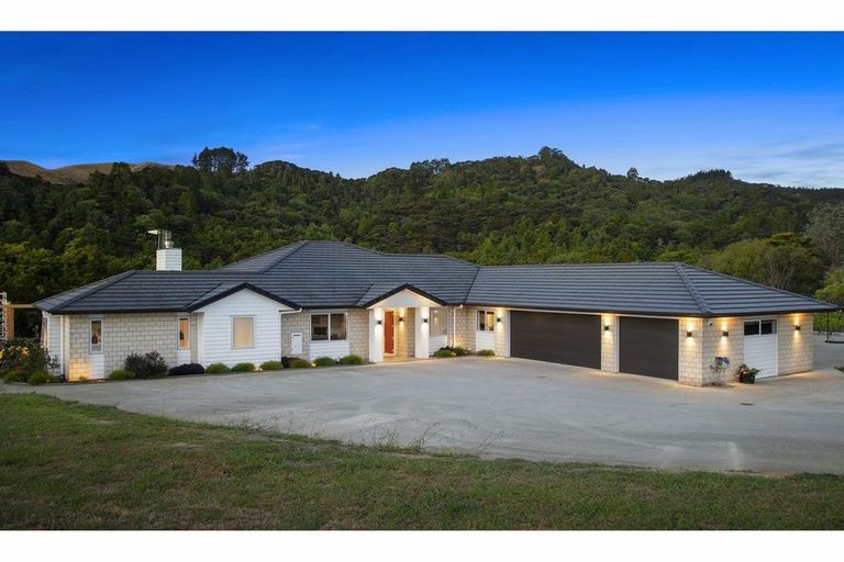 Photo of property in 447 Makarau Road, Makarau, Kaukapakapa, 0873