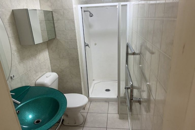 Photo of property in 51c Mandalay Terrace, Khandallah, Wellington, 6035