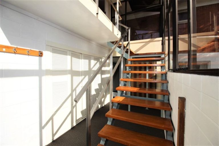 Photo of property in 4 Blanc Road, Silverdale, 0932