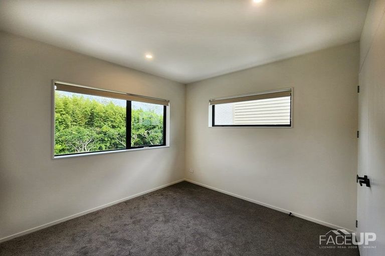 Photo of property in 16 Coast Garden Drive, Hobsonville, Auckland, 0616