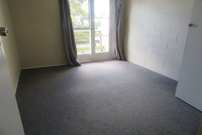 Photo of property in 2/49 Picton Avenue, Riccarton, Christchurch, 8011