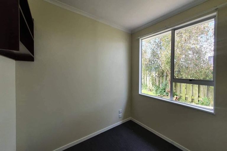 Photo of property in 47 Bamber Street, Castlecliff, Whanganui, 4501