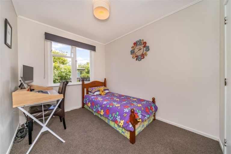 Photo of property in 5 Whangakoko Grove, Birchville, Upper Hutt, 5018