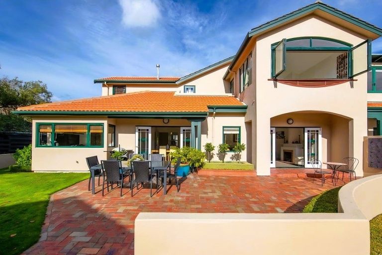 Photo of property in 4/341 Fergusson Drive, Heretaunga, Upper Hutt, 5018