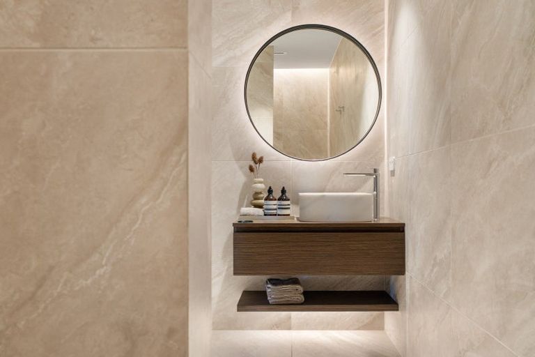 Photo of property in 2/20 Devore Street, Saint Heliers, Auckland, 1071