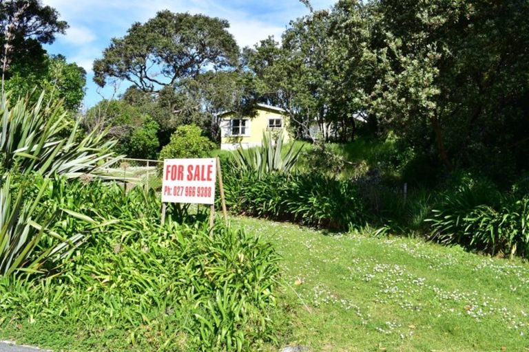 Photo of property in 1313 Matapouri Road, Matapouri, Whangarei, 0173