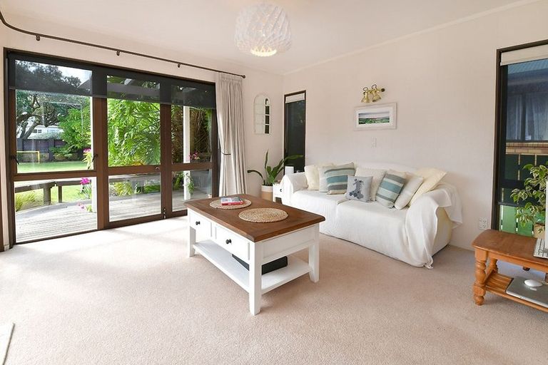 Photo of property in 48 Laurence Street, Manly, Whangaparaoa, 0930