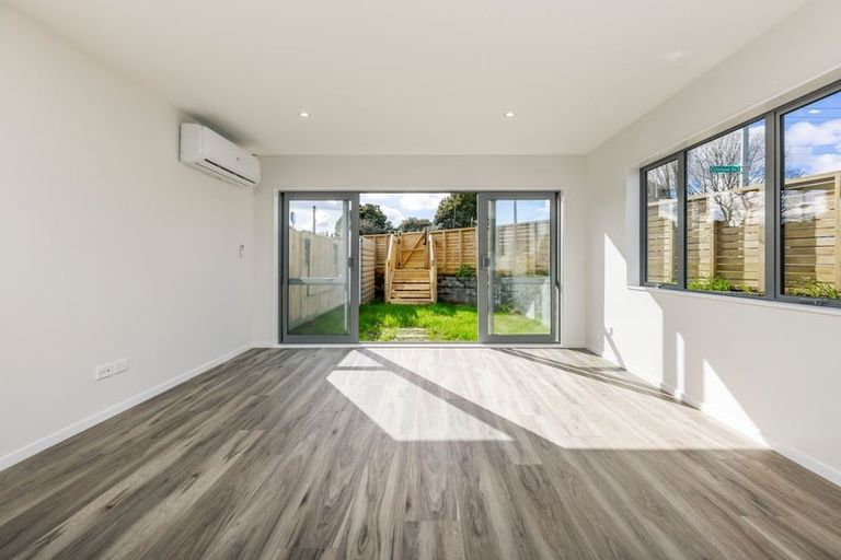 Photo of property in 99a Mahia Road, Wattle Downs, Auckland, 2103