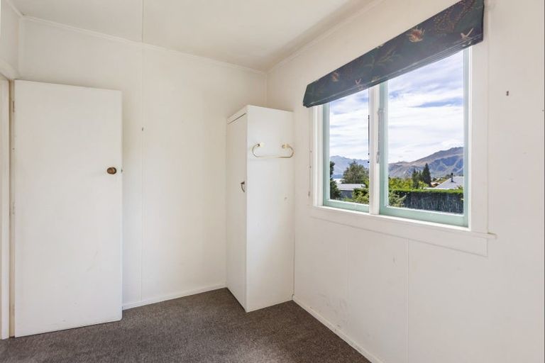 Photo of property in 7 Eely Point Road, Wanaka, 9305