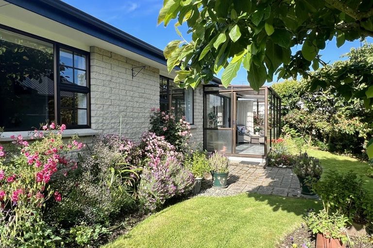 Photo of property in 92 Newcastle Street, Windsor, Invercargill, 9810