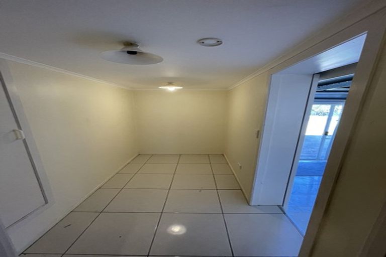 Photo of property in 84 Marlborough Avenue, Glenfield, Auckland, 0629