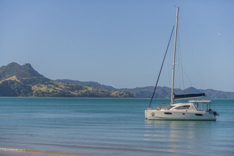 Photo of property in 22 Captain Wood Avenue, Whitianga, 3510