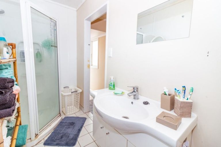 Photo of property in 102 Somme Parade, Aramoho, Whanganui, 4500