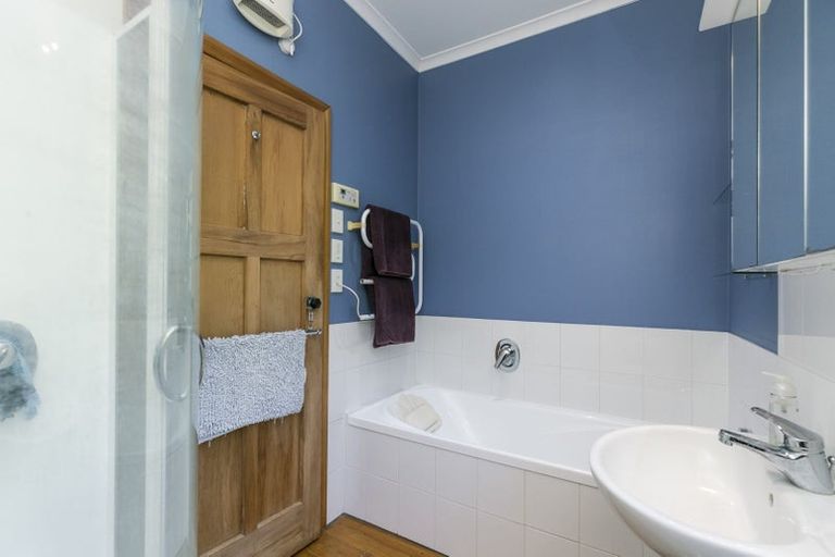 Photo of property in 47 Mandalay Terrace, Khandallah, Wellington, 6035