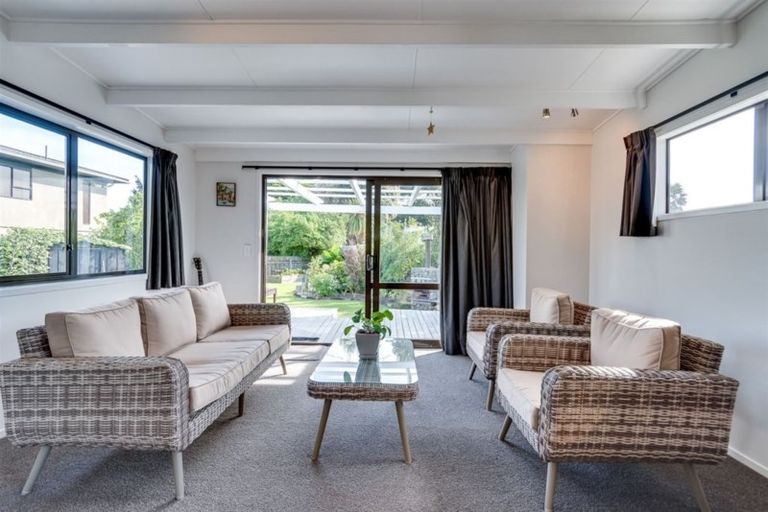 Photo of property in 5 Anthony Place, Bay View, Napier, 4104