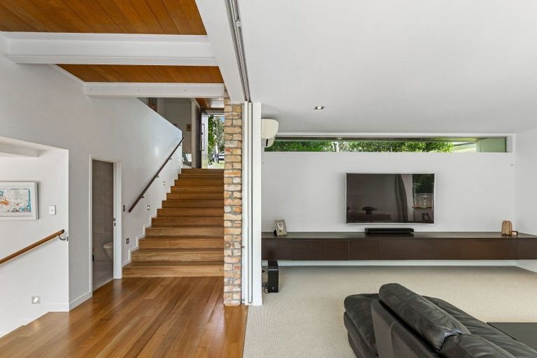 Photo of property in 160 Schnapper Rock Road, Schnapper Rock, Auckland, 0632