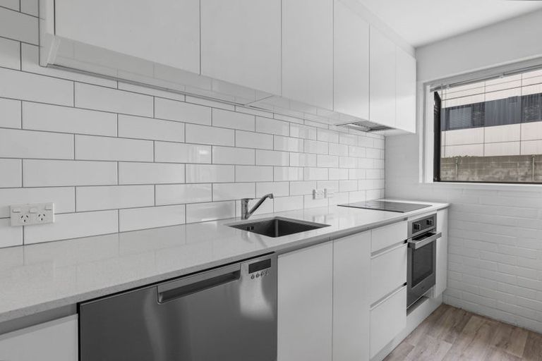 Photo of property in 50d Carlton Mill Road, Merivale, Christchurch, 8014