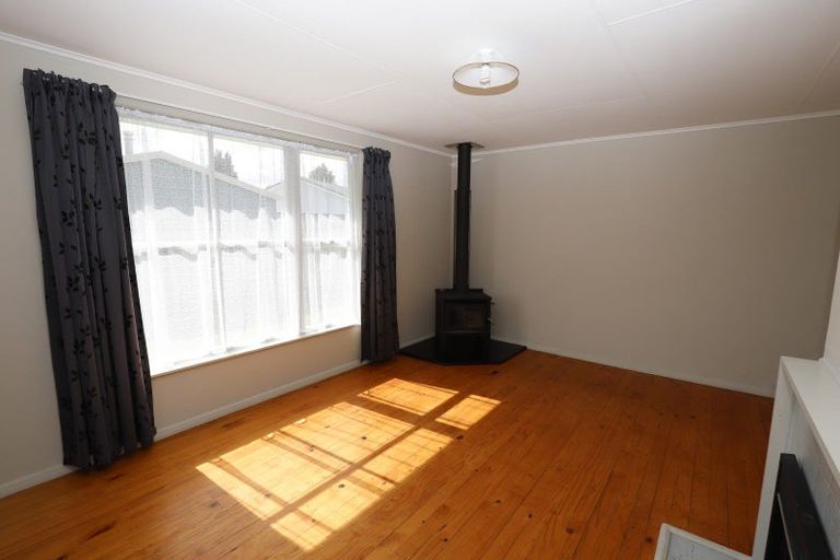 Photo of property in 9 Te Wharekaihua Grove, Turangi, 3334