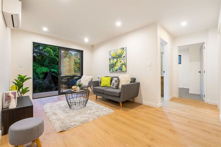 Photo of property in 627a Swanson Road, Swanson, Auckland, 0612