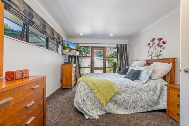 Photo of property in 99 Waterloo Crescent, Hokowhitu, Palmerston North, 4410