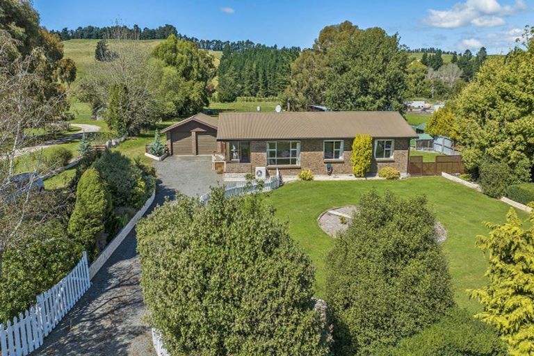 Photo of property in 52 Leslie Street, Waiau, 7332