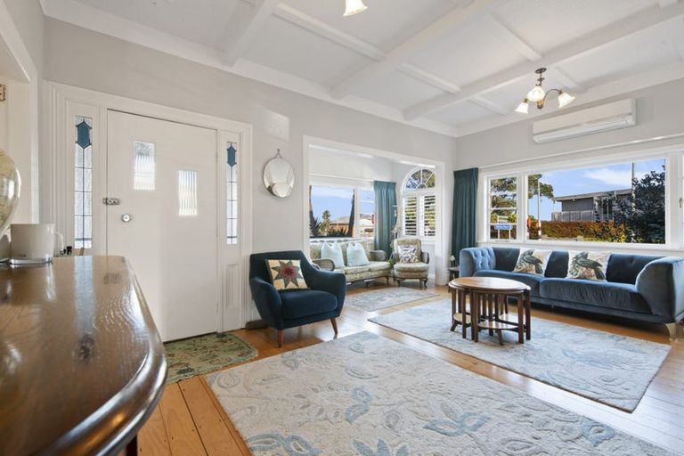 Photo of property in 16/4 Calliope Road, Devonport, Auckland, 0624