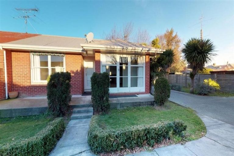 Photo of property in 30b Phillip Street, Victoria, Rotorua, 3010