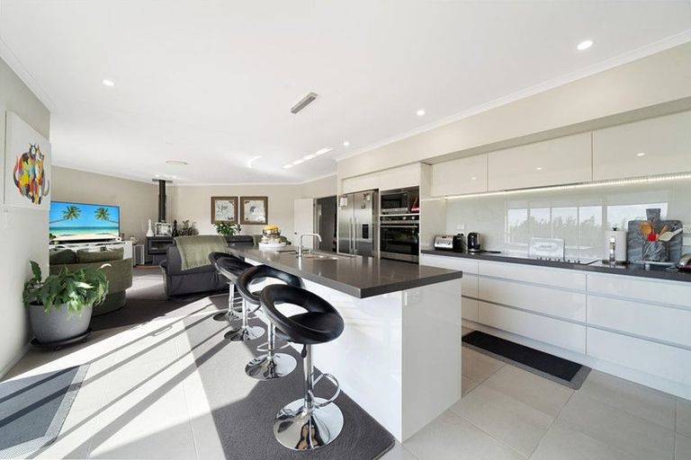 Photo of property in 139 Puke Road, Kumeu, 0891