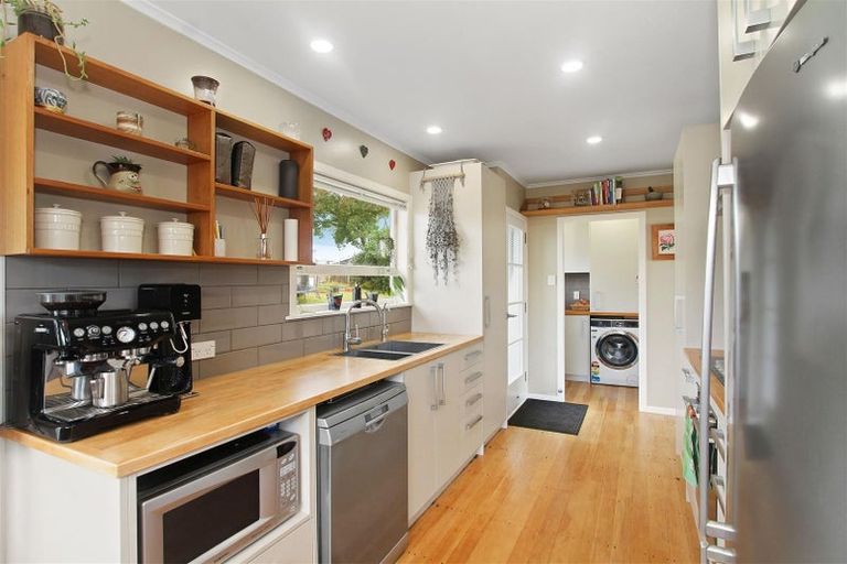 Photo of property in 13 Greenhaven Avenue, Opaheke, Papakura, 2113