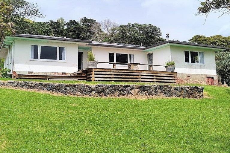 Photo of property in 649 Rahuikiri Road, Tomarata, Wellsford, 0974