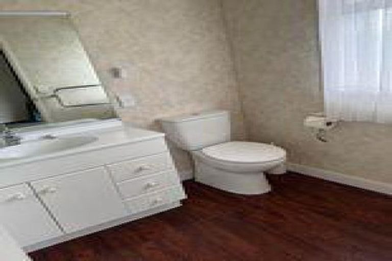 Photo of property in 53 Kensington Drive, Taradale, Napier, 4112