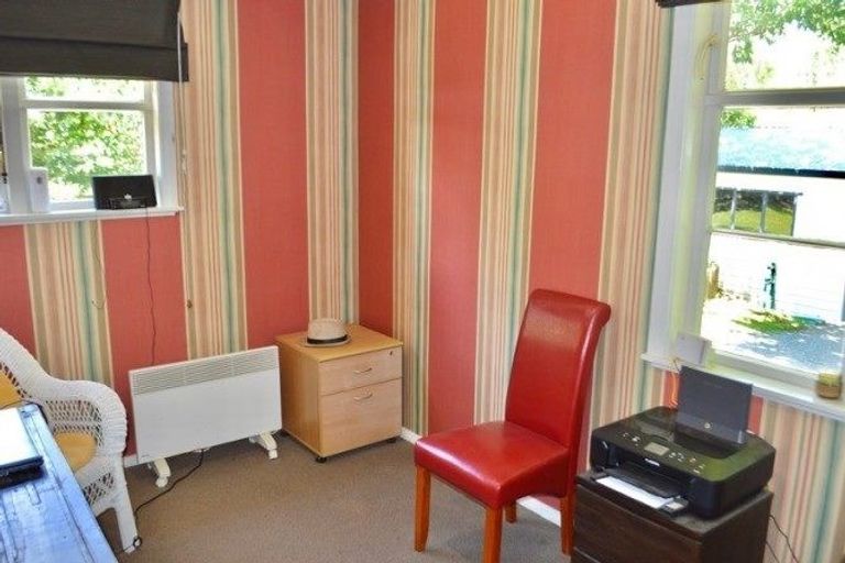 Photo of property in 21 Tame Porati Street, Manakau, Levin, 5573