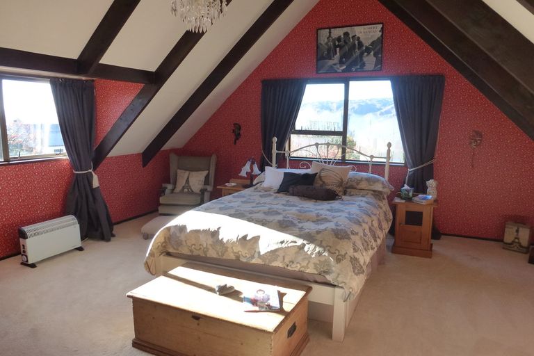 Photo of property in 50 Aronui Road, Bridge Hill, Alexandra, 9320