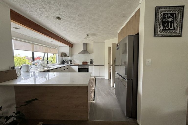 Photo of property in 86 Gosford Drive, Botany Downs, Auckland, 2010