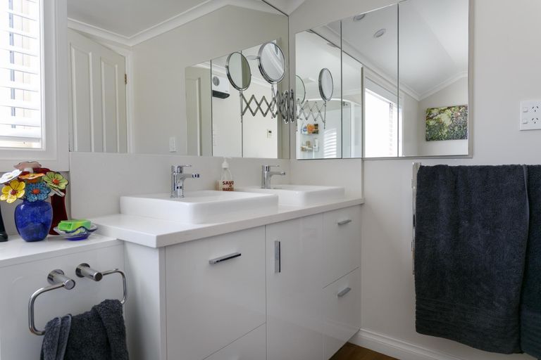 Photo of property in 24 Luberon Way, Nukuhau, Taupo, 3330