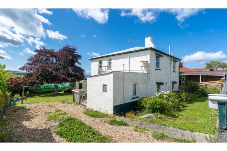 Photo of property in 29 Whitby Street, Mornington, Dunedin, 9011