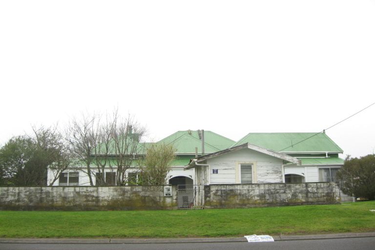 Photo of property in 56 Grey Street, Waitara, 4320