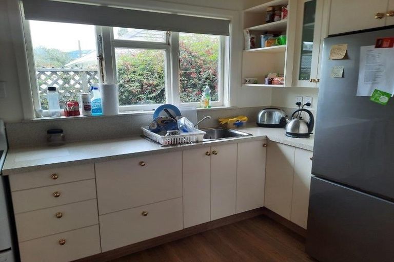 Photo of property in 10 Hawford Road, Opawa, Christchurch, 8023