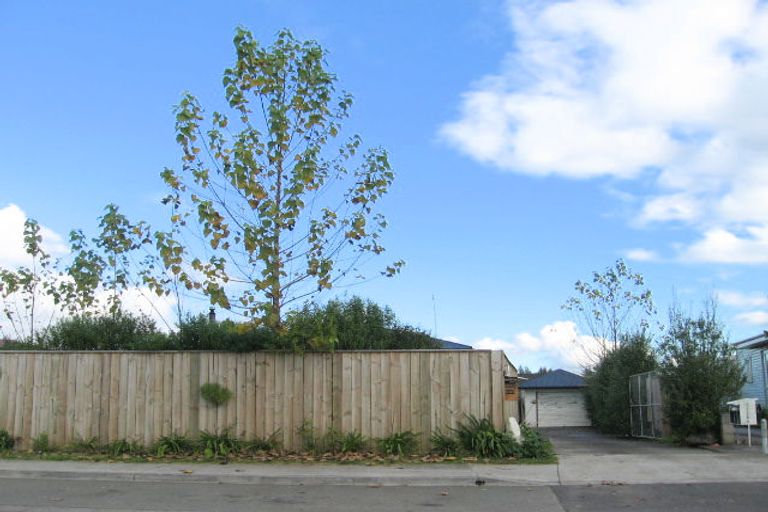 Photo of property in 901a Heretaunga Street East, Parkvale, Hastings, 4122