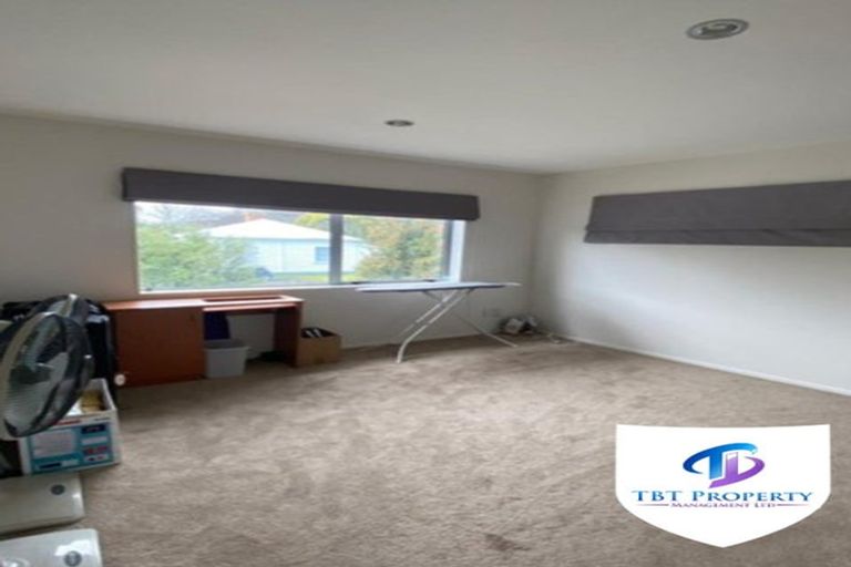 Photo of property in 1 Cranford Drive, Flat Bush, Auckland, 2019