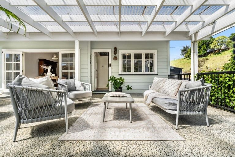 Photo of property in 1539 State Highway 16, Helensville, 0875