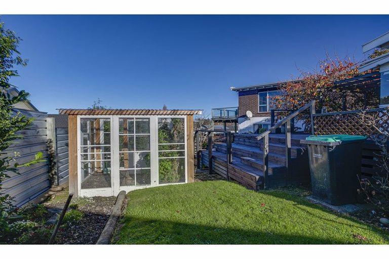 Photo of property in 1 Belfield Street, Waimataitai, Timaru, 7910