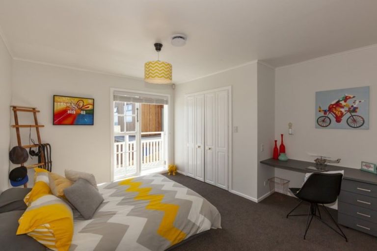 Photo of property in 19 Kainui Road, Raumati South, Paraparaumu, 5032