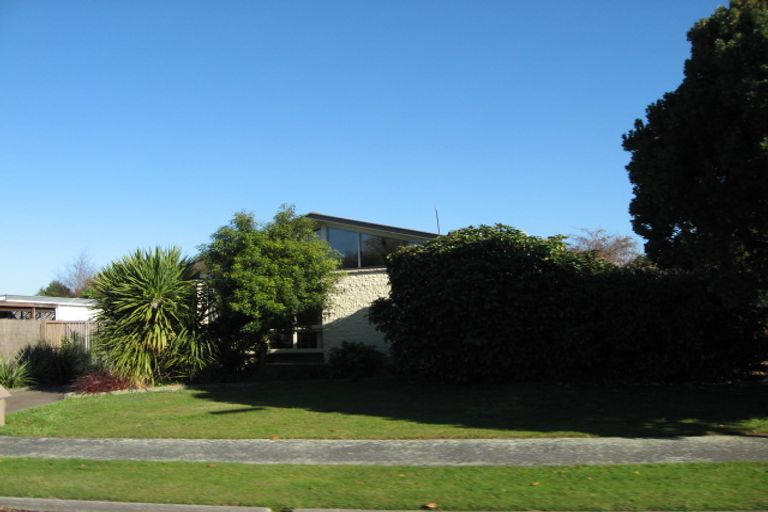 Photo of property in 3 Neave Place, Hillmorton, Christchurch, 8025