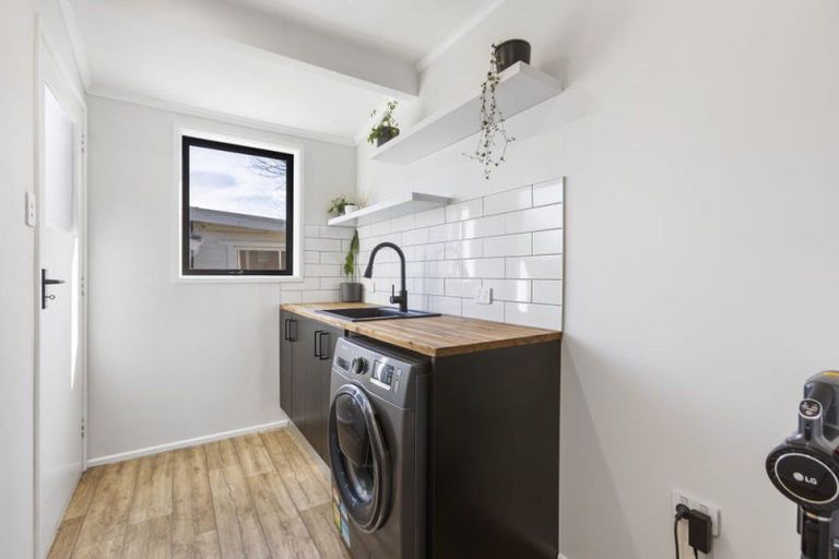 Photo of property in 116 Waenga Drive, Cromwell, 9310